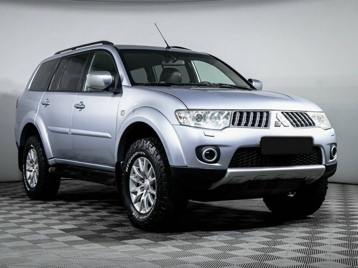 Mitsubishi Pajero Sport, 2013 Фото №3