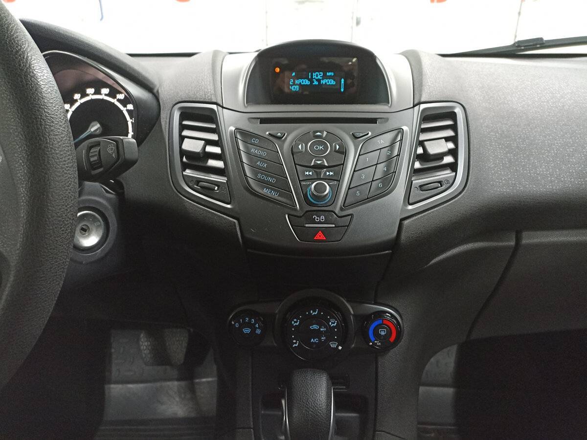 Ford Fiesta, 2015 Фото №14