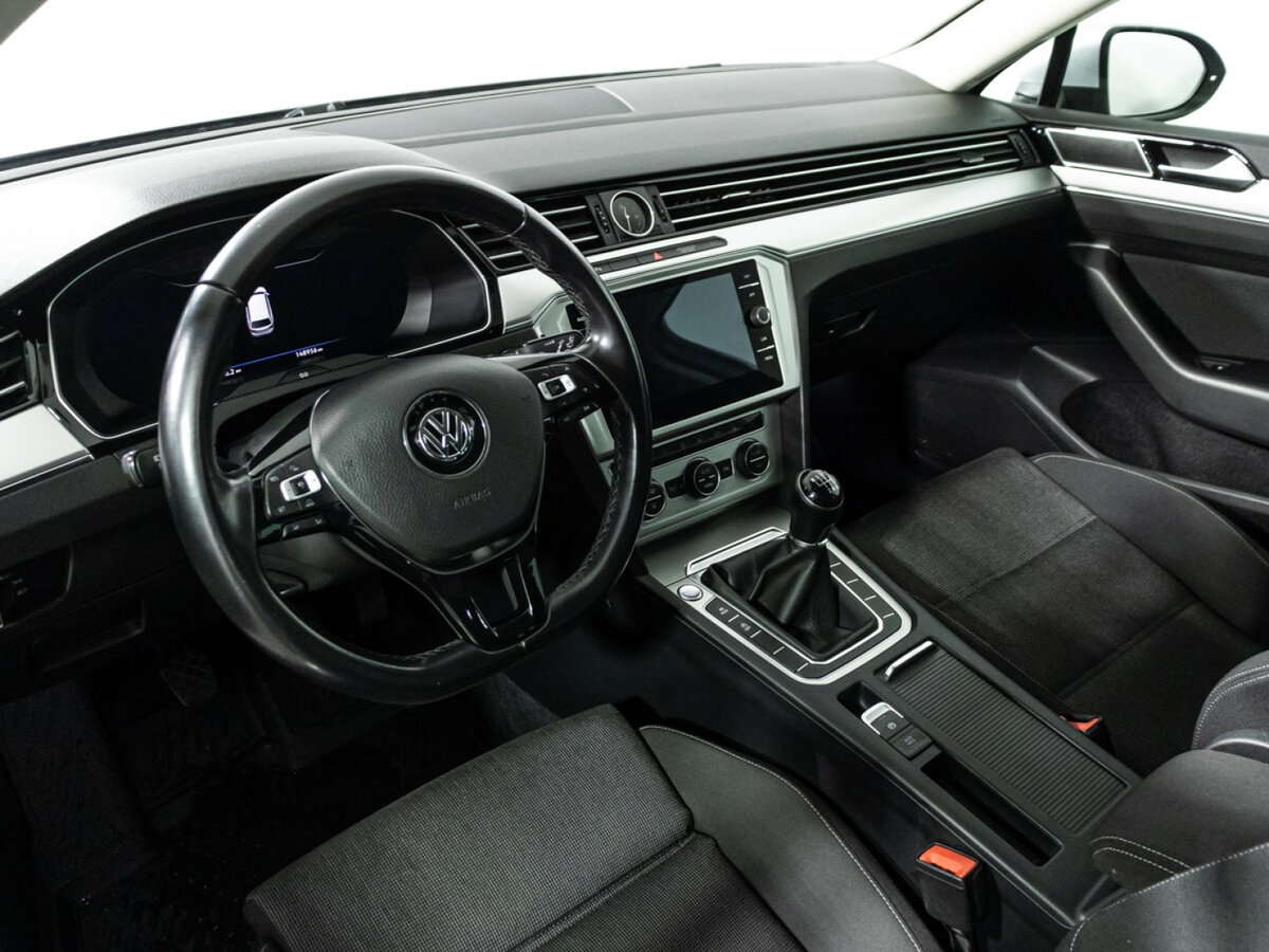 Volkswagen Passat B8, 2017 Фото №11