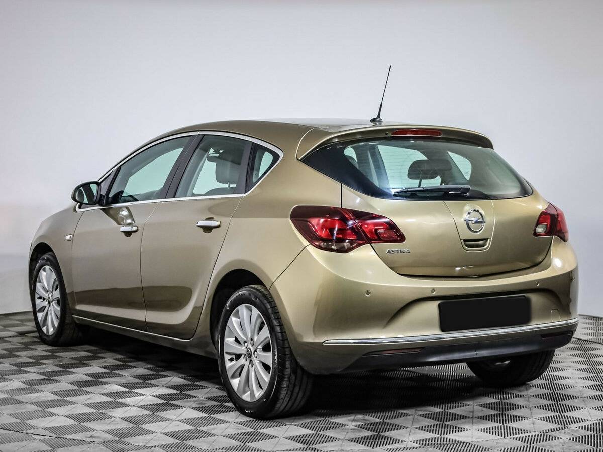 Opel Astra J, 2012 Фото №6
