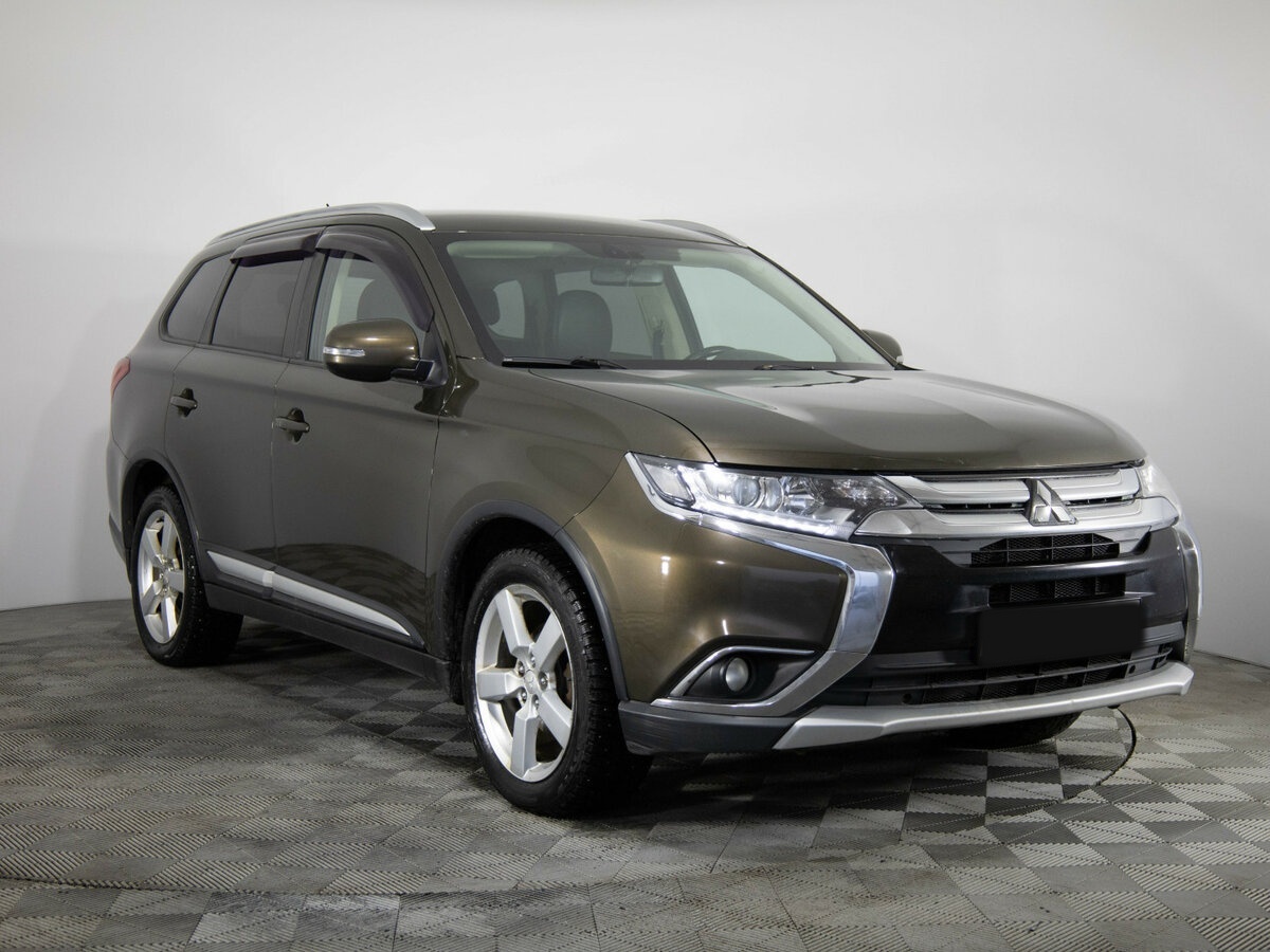 Mitsubishi Outlander III Рестайлинг 2, 2016 Фото №3