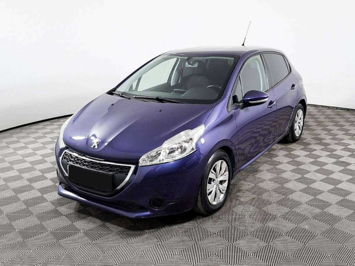 Peugeot 208, 2013 Фото №1